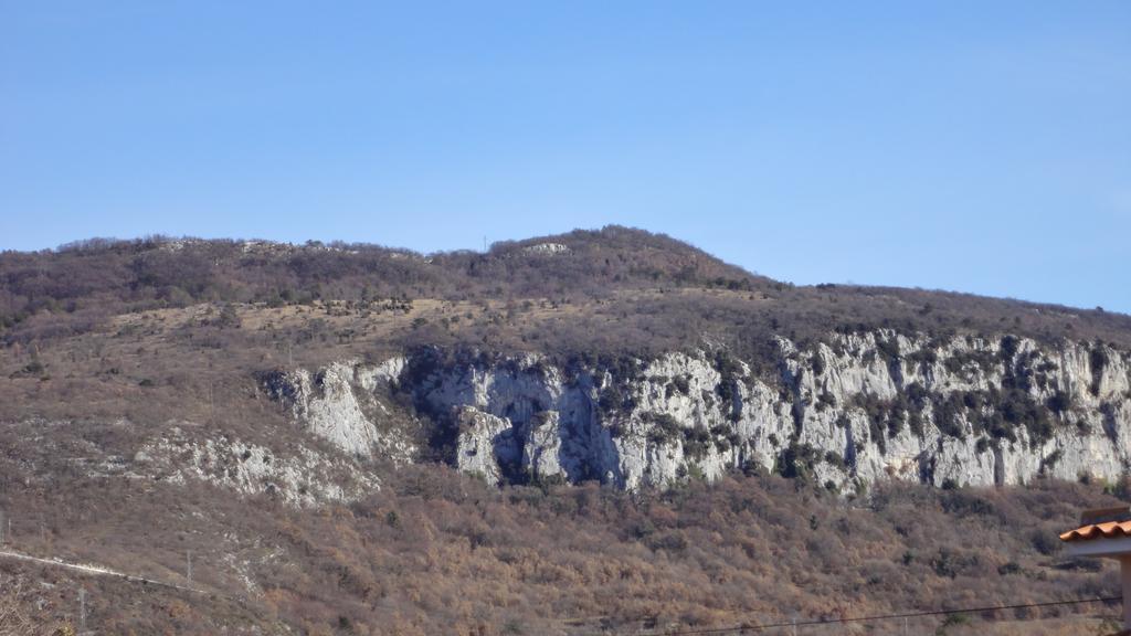 Apartment Fabris Roč Rom bilde